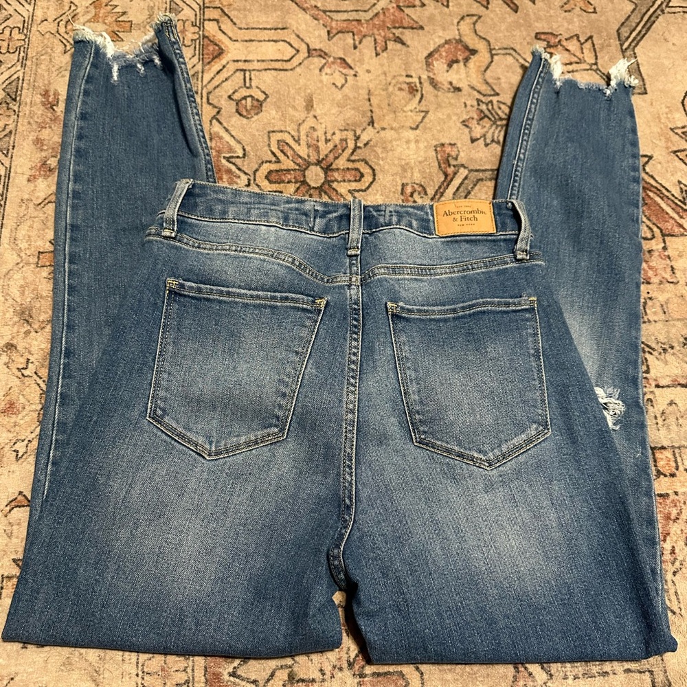 A&F Ankle High Rise Skinny Jeans